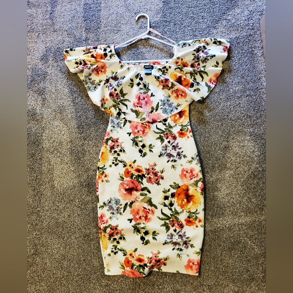 Rue 21 Small Floral Off The Shoulder Mini Dress